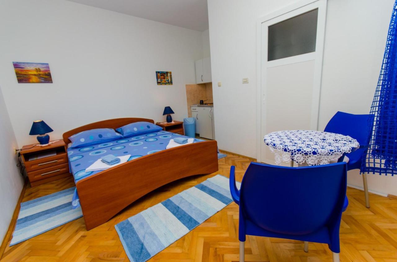 Apartments Ivana 特罗吉尔 外观 照片