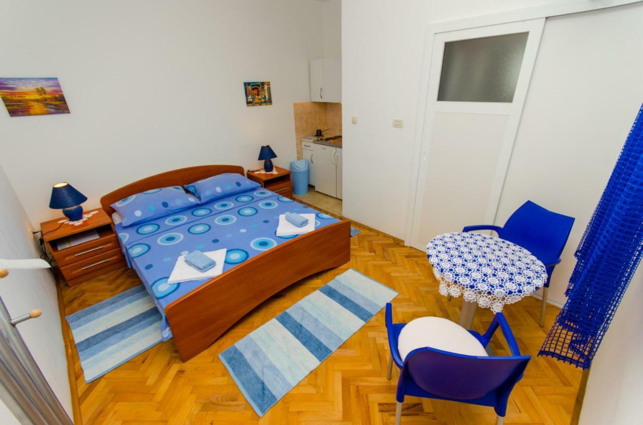 Apartments Ivana 特罗吉尔 外观 照片